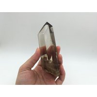 5" Top-Qualität Rauchigen Quarz Turm Punkt Große Kristall Zauberstab Obelisk Mit Holz Stehenden Mineral Specimen Heilung Display Cd-S10 von StunningGem