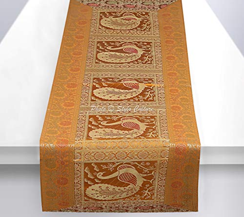 Stylo Culture Dekorativer Indien Tischdecke Senfgelb Gold Pfau Mit Blumen Bohemien Jacquard Tischläufer Rechteckig 5 Fuß Für Wohnzimmerdekor Brokat Hochzeit Tischplatte (40 x 152 cm) von Stylo Culture