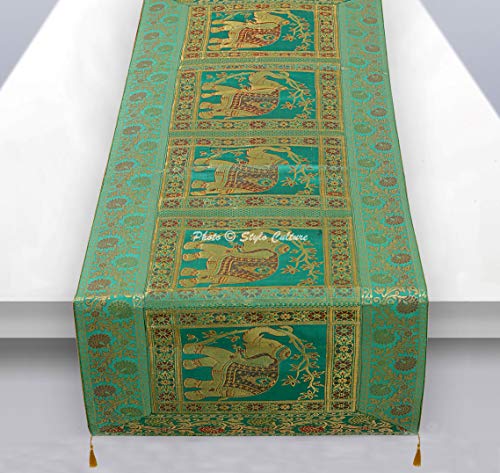 Stylo Culture Ethnische Dekorative Tischläufer Grün Gold Elefant Blumen Bohemien Jacquard Quaste Tischdecke Rechteckig 5 Fuß Für Esstisch Brokat Rezeption Tischdekoration (40 x 152 cm) von Stylo Culture