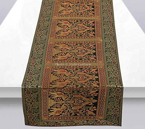 Stylo Culture Indische Dekorative Tischläufer Grün Rotes Gold Elefant Pfau Bohemien Jacquard Tischdecke Rechteckig 5 Fuß Für Esstisch Brokat Hochzeit Tischdekoration (40 x 152 cm) von Stylo Culture