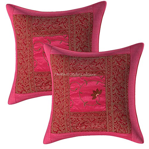 Stylo Culture Indische dekorative Couch-Kissen 40 x 40 Satz von 2 rosa bestickten Patchwork-Polokissen aus Brokat mit Kissenbezug für Kissenbezüge von Floral 40 x 40 von Stylo Culture