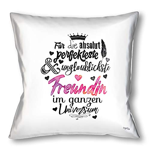 Stylotex Kissen - Geschenk für die Beste Freundin - Dekokissen Bedruckt in höchster Druckqualität & Designed in Deutschland - Für die absolut perfekteste & unglaublichste Freundin im ganzen Universum Stylotex Kissen - Geschenk für die Beste Freundin - Dekokissen Bedruckt in höchster Druckqualität & Designed in Deutschland - Für die absolut perfekteste & unglaublichste Freundin im ganzen Universum von Stylotex