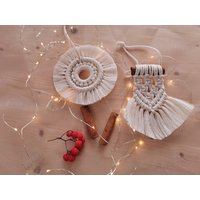 Weißer Christbaumschmuck Set, Makramee Weihnachten, Boho Weihnachtsbaum Deko, Auto Deko von SubtiliaDream