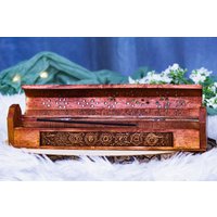 Kistchen, Halter Räucherstäbchen 7 Chakren Kistchen, Halter Räucherstäbchen 7 Chakren von Sucathonas