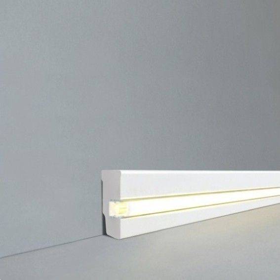 Moderne Licht Fußleiste MDF-Kern, foliert weiß (16 x 40 x 2500 mm) 721.1640L von Südbrock