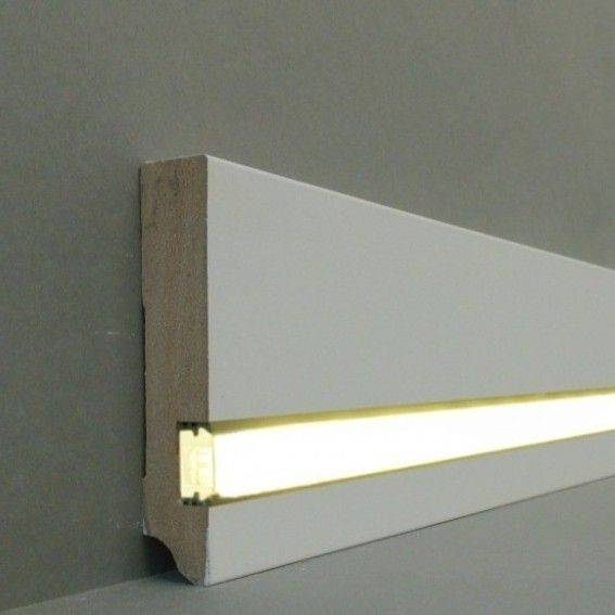 Stilechte Licht Sockelleiste MDF-Kern, foliert weiß (19 x 96 x 2500 mm) 721.1996L von Südbrock