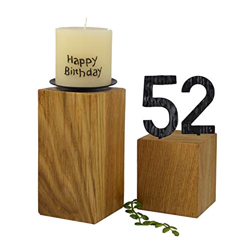 SünGross 2er Set Edelholz Leuchter 7x7x8 cm und 9x9x10cm, Oberfläche Eiche geölt, mit Zahlen aus Metall und Kerze Happy Birthday 6cm und Metall Kerzenteller, zum 52. Geburtstag von SünGross