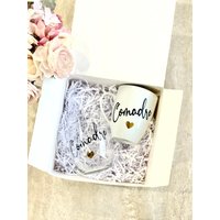 Comadre Wine & Mug Gift Set, Geschenk, Regalo Para Comadre, Patin Ideen, Spanisch Becher, Comadres Ankündigung, Reveal, Box von SufisBoutique