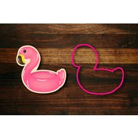 Flamingo Pool Float Ausstecher von SugarDashCo