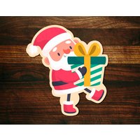 Happy Santa #2 - Weihnachtsmann Mit Geschenk Weihnachtsausstecher von SugarDashCo