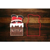 Santa Claus Stuck in Chimney #1 Weihnachtsausstecher von SugarDashCo