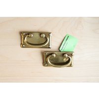 Craftsman Style Poliertes Antikes Messing | Keeler Brass Company Tropfen Brail Pull Vintage Stil Hardware, Ring Pull, Schubladenknauf Craftsman Style Poliertes Antikes Messing | Keeler Brass Company Tropfen Brail Pull Vintage Stil Hardware, Ring Pull, Schubladenknauf von SugarMapleHomeDecor