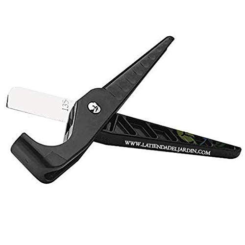 Schneidet 0 bis 32 mm Polyethylen und PVC. Hochwertige Rohrabschneiderschere, sauber geschnitten Schneidet 0 bis 32 mm Polyethylen und PVC. Hochwertige Rohrabschneiderschere, sauber geschnitten von Suinga