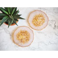Irisierende Geode Harz Untersetzer, Untersetzer Set, Geschenke Für Zuhause, Platzsets, Lila Resin von SukiSaburDesigns
