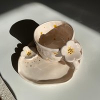 Handgemachte Daisy Keramiktasse Boho Cottagecore Kaffeetasse von SukupotCeramics