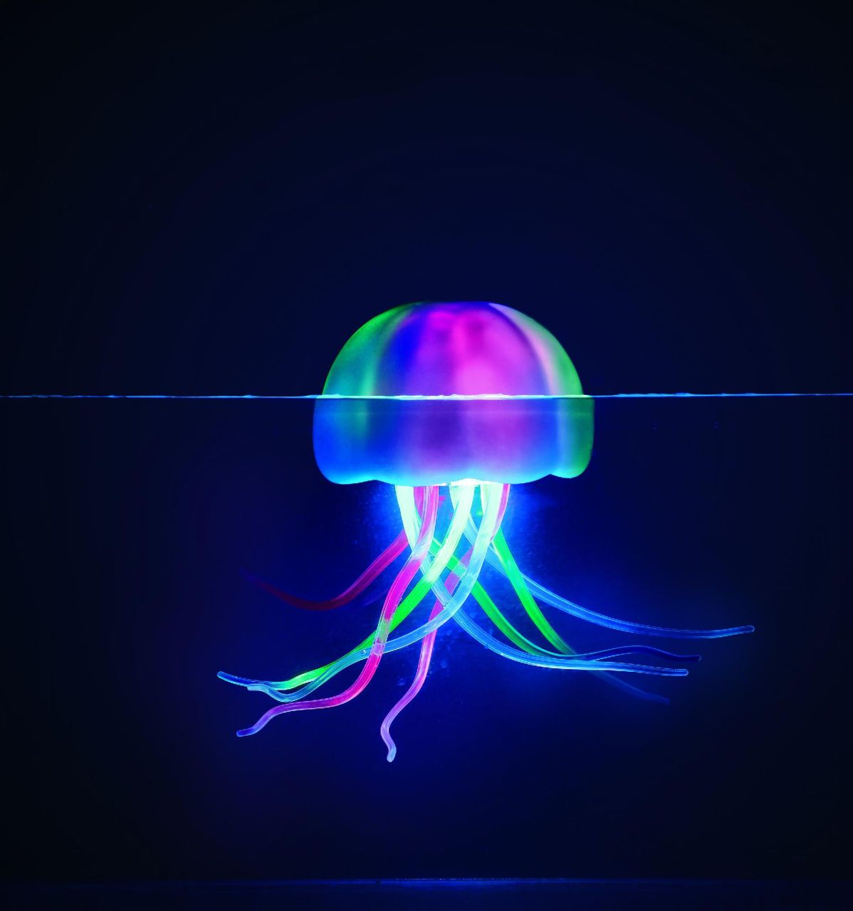 Summer Waves Pool-Beleuchtung Jellyfish Ø 14,2 cm x 28,5 cm von Summer Waves