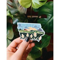 Iowa Automagnet | Wetterfester Magnet Outdoorsy Lockenmagnet Kühlschrankmagnet Leichter 3" von SummerStokesArt