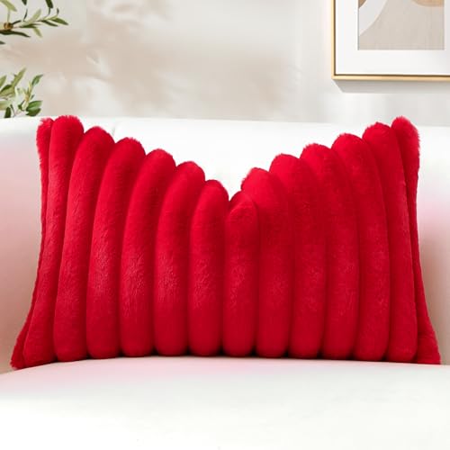 Sungeek 1 Stück Plüsch Samt Kissenbezug, Kunstpelz Weich Kissenbezüge Sofakissen Dekokissen Deko Zierkissenbezüge Flauschig Kissenhülle für Schlafzimmer Wohnzimmer (30x50cm, Rot) von Sungeek