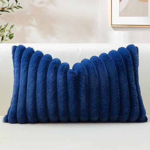 Sungeek 1 Stück Plüsch Samt Kissenbezug, Kunstpelz Weich Kissenbezüge Sofakissen Dekokissen Deko Zierkissenbezüge Flauschig Kissenhülle für Schlafzimmer Wohnzimmer (40x60cm, Blau) von Sungeek
