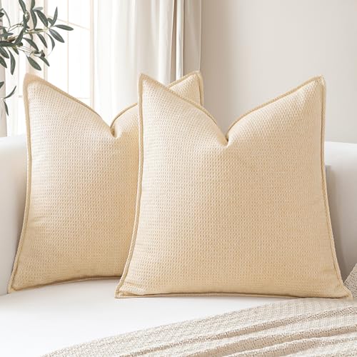 Sungeek 2er Set Weich 3D-Plaid Kissenbezüge, Dekorativ Zierkissenbezüge Umwickelte Kante Kissenbezug Dekokissen Deko Bezug Kissenhülle für Sofa Couch Schlafzimmer Wohnzimmer (Beige, 45x45cm) von Sungeek