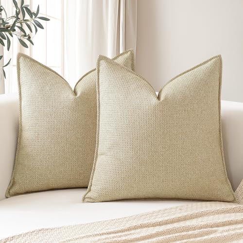 Sungeek 2er Set Weich 3D-Plaid Kissenbezüge, Dekorativ Zierkissenbezüge Umwickelte Kante Kissenbezug Dekokissen Deko Bezug Kissenhülle für Sofa Couch Schlafzimmer Wohnzimmer (Hell Khaki, 60x60cm) von Sungeek