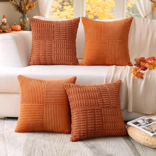 Sungeek 4er Set Cord Kissenbezüge Herbst, Dekorativ Zierkissenbezüge Weich Kissenbezug Dekokissen Sofakissen Boho Deko Bezug Kissenhülle für Wohnzimmer (Gestreifte Kordsamt Patchwork, 45x45 cm) von Sungeek