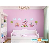 Prinzessinnen Wandtattoos Schloß, Ritter, Kutsche von SunnyDecals