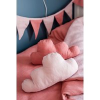 Wolkenkissen Aus Leinen. Wolkenkissen. Leinenkissen. Babyzimmer Einrichtung. Kinderzimmer Dekor. Kissen von SunnyKitchenBoutique