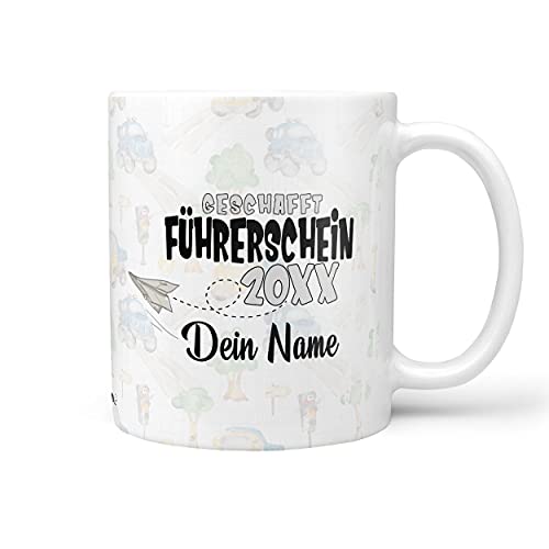 Sunnywall® Tasse Führerschein-Tasse Führerschein 20XX - Wähle dein Jahr und Namen zum erfolgreichen Führerschein inkl. Geschenkkarte Weiss von Sunnywall