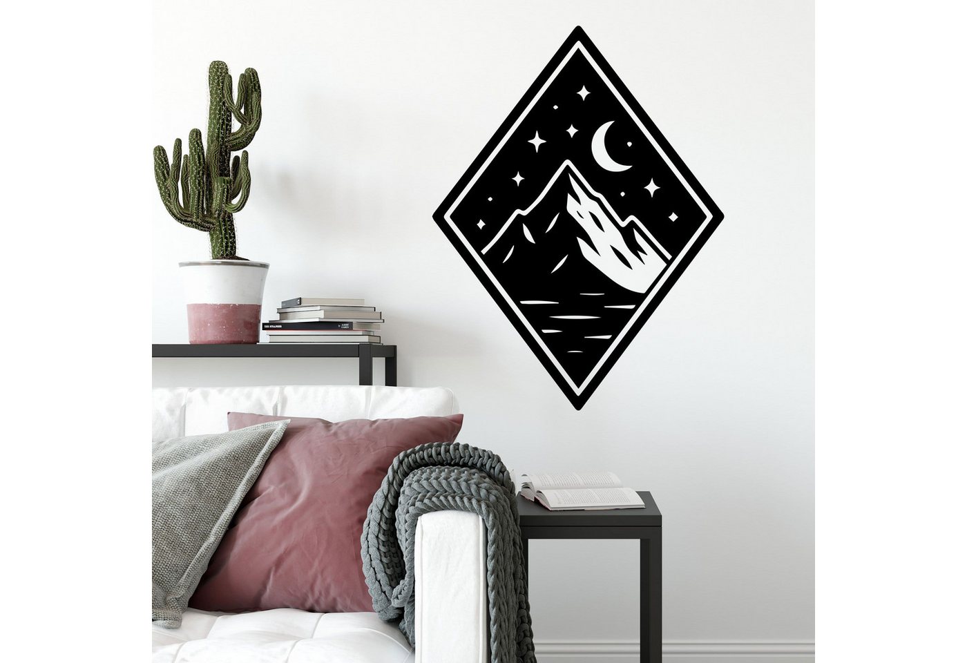 Sunnywall Wandtattoo Berglandschaft mit Sternenhimmel – Rautendesign in Schwarz, selbstklebend, konturgeschnitten, rückstandslos entfernbar von Sunnywall