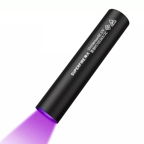 SuperFire ‌‌LED UV Schwarzlicht Taschenlampe, UV-Taschenlampe 365nm Professionell, Haustier Urin Detektor für Teppich/Badezimmer, Geldscheinprüfung + Hotel/Hygiene Inspektion | Kompakte USB-Lampe von SuperFire