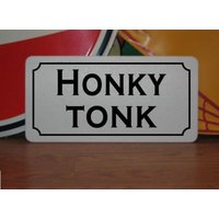 Honky Tonk Hotel Cottage Retro Art Deco.. Metallschild Für Farm Ranch Oder Küchen Dekor Golf Club Man Cave Home Bar Eishaus Schlafzimmer Honky Tonk Hotel Cottage Retro Art Deco.. Metallschild Für Farm Ranch Oder Küchen Dekor Golf Club Man Cave Home Bar Eishaus Schlafzimmer von SuperSigns2