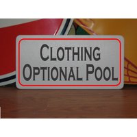 Kleidung Optional Pool Metallschild Regeln von SuperSigns2