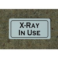 x-Ray in Use Metallschild Arztpraxis Zahnarzt Notaufnahme x-Ray in Use Metallschild Arztpraxis Zahnarzt Notaufnahme von SuperSigns2