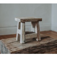 Rustikaler Rohholz Bonsai Oder Terrarium Hocker von SurfCabinTrees