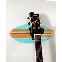 Gitarre Surfbrett Wandhalter Gitarre Surfbrett Wandhalter von SurfboardSigns