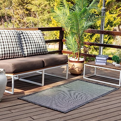 Livabliss Outdoor Teppich wetterfest, Arsuz - In und Outdoor Teppich für Balkon 80x150 cm, Terrasse, Garten, Küche - Outdoor Teppich Boho Style, Teppich für draußen - Teppich Holzkohle und Elfenbein Livabliss Outdoor Teppich wetterfest, Arsuz - In und Outdoor Teppich für Balkon 80x150 cm, Terrasse, Garten, Küche - Outdoor Teppich Boho Style, Teppich für draußen - Teppich Holzkohle und Elfenbein von Livabliss