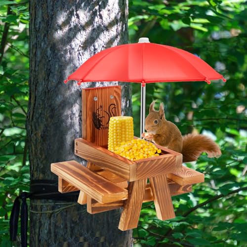 Eichhörnchen-Futterstation Picknicktisch mit Hohem Regenschirm, Eichhörnchen-Futterspender aus Holz für Draußen, Streifenhörnchen-Futterspender mit Maiskolbenhalter -Erdnussschale für Baum oder Zaun von Sutowe