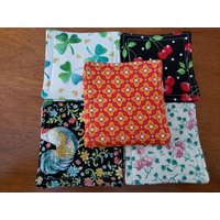 Untersetzer/Becher Teppich | Vierer Set | 4 10x10 cm Im Quadrat Material Aus 100% Baumwolle Mit Hitzebeständigem Volumenvlies Kostenloser Versand in von SuzannesStrings
