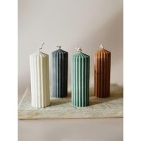 Geriffelte Stumpenkerzen | 100% Natürliches Rapswachs Handgefertigt Geriffelte Stumpenkerzen | 100% Natürliches Rapswachs Handgefertigt von SvitloCandles