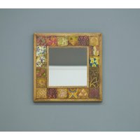 Fulhan Dekorativer Handgemachter Spiegel, Fliesenspiegel, Wohndekor Boho Steinspiegel, Wandbehang Spiegel von SvonyHome
