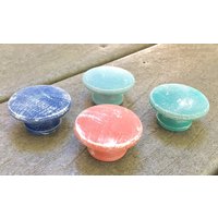 Shabby Chic Schubladenknäufe Aus Holz Handbemalte Knäufe Shabby Chic Schubladenknäufe Aus Holz Handbemalte Knäufe von SweepOfSand