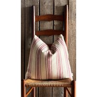 Getreidesack Burgunderfarbener Streifen Kissenbezug | Landhaus Burgund 12 Vorne Solid Beige Rückseite Reißverschluss Getreidesack Burgunderfarbener Streifen Kissenbezug | Landhaus Burgund 12 Vorne Solid Beige Rückseite Reißverschluss von SweetAnnieAcres