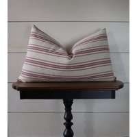 Getreidesack Kissenbezug | Bauernhaus Lendenkissen Inlettkissen Weinrot 12 Streifen Beige Stoff Reißverschluss Getreidesack Kissenbezug | Bauernhaus Lendenkissen Inlettkissen Weinrot 12 Streifen Beige Stoff Reißverschluss von SweetAnnieAcres