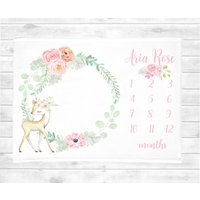 Floral Hirsch Baby Meilenstein Decke-Baby Mädchen Geschenk-Baby Monat Decke-Wachstum Decke-Personalisierte Babydecke - Blumen Kranz Decke Floral Hirsch Baby Meilenstein Decke-Baby Mädchen Geschenk-Baby Monat Decke-Wachstum Decke-Personalisierte Babydecke - Blumen Kranz Decke von SweetBabyDays