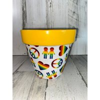 Tontopf Übertopf "Pride" 5, 9" Zoll Decopodged Decoupaged Terracotta Gelb Blumentopf Centerpiece Pflanze Nicht Enthalten Tontopf Übertopf "Pride" 5, 9" Zoll Decopodged Decoupaged Terracotta Gelb Blumentopf Centerpiece Pflanze Nicht Enthalten von SweetHomeOnTheRange