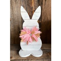 Osterhase Osterhäschen Handgemachte Holzdekoration Osterhase Osterhäschen Handgemachte Holzdekoration von SweetLoveBlooms