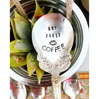 Aber Erster Kaffee Gestempelt Silber Löffel, Geschenk Für Ihn, Geschenk, Silber, Metall Muttertag Ostergeschenk von SweetThymeDesign