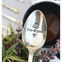Bee You Löffel - Kaffeelöffel Barlöffel Camper Geschenk Gestempelter Silberlöffel Zuckerlöffel Aber Der Erste Kaffee Bee You Löffel - Kaffeelöffel Barlöffel Camper Geschenk Gestempelter Silberlöffel Zuckerlöffel Aber Der Erste Kaffee von SweetThymeDesign