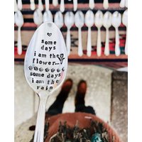 Kaffeelöffel - Gestempelt Silberlöffel Einige Tagen Bin Ich Die Blume Silber Stir Stocking Stuffer Weiblich von SweetThymeDesign